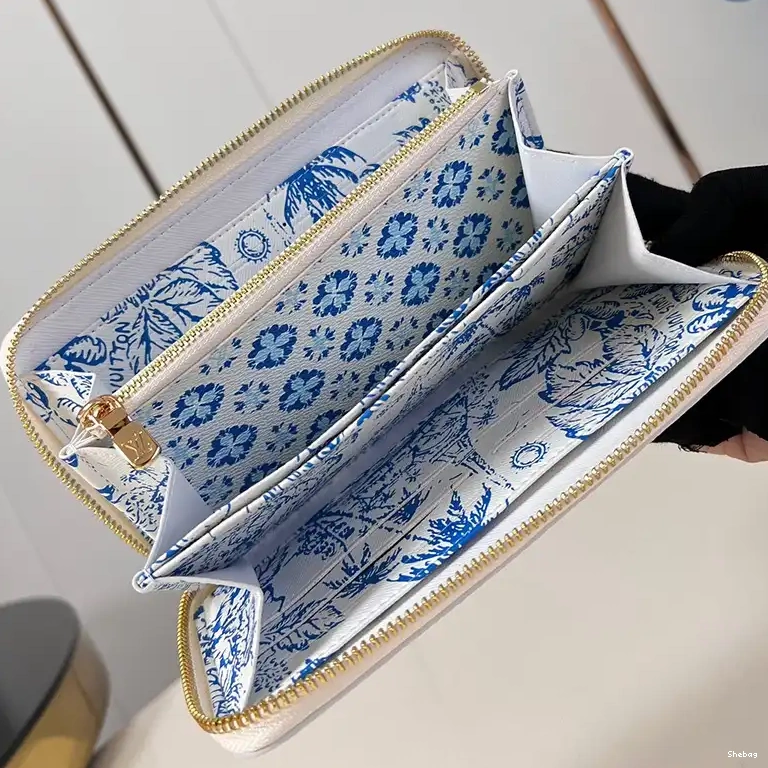 Bags LV 2407YA0106 0715
